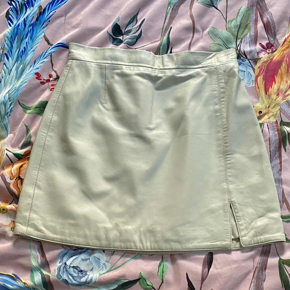 BB Dakota Elegant Faux Leather Cream Skirt